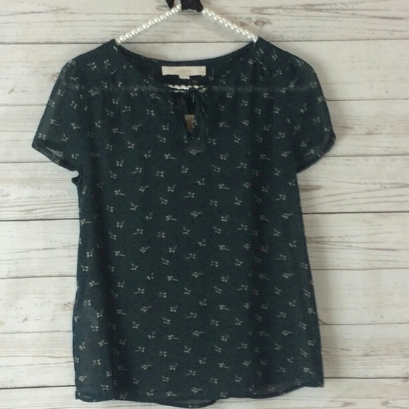 NWT {Loft} Green flower print blouse - Picture 1 of 4